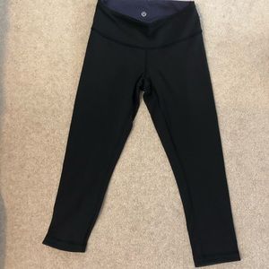Lululemon cropped pants